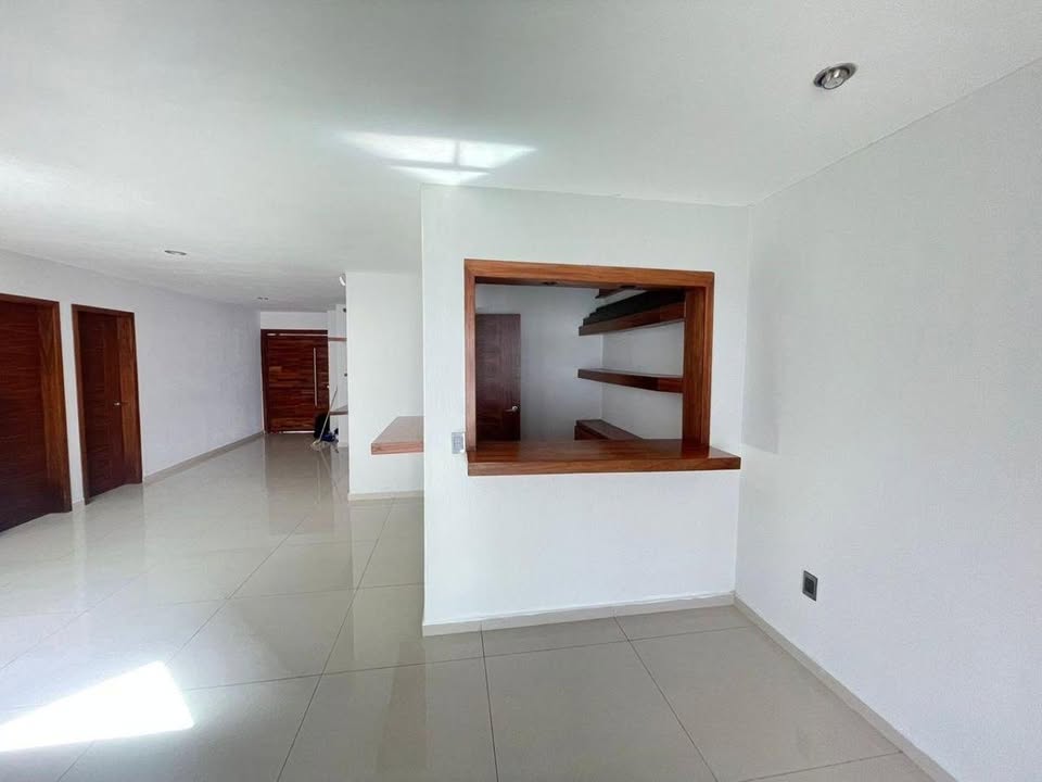 Casa en Venta en San Martin Del Tajo, Tlajomulco de Zuñiga | 5 Recamaras | 346m²