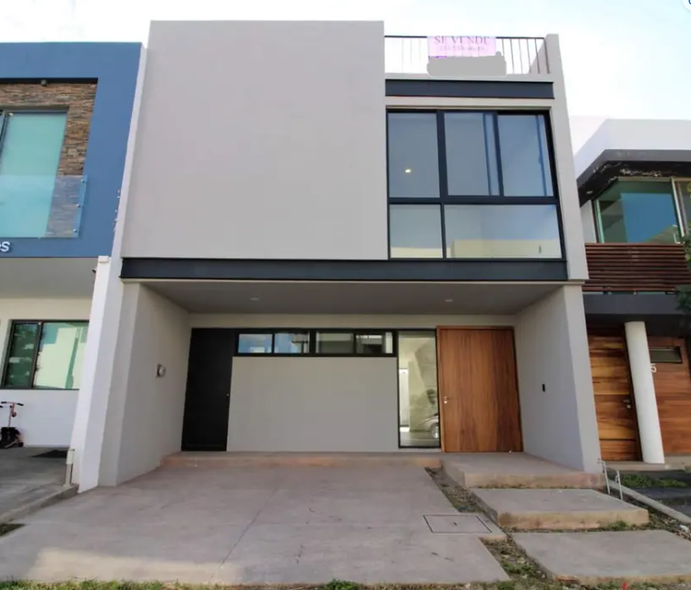 Casa en Renta en Punto Sur | 3 Recamaras | 207m²