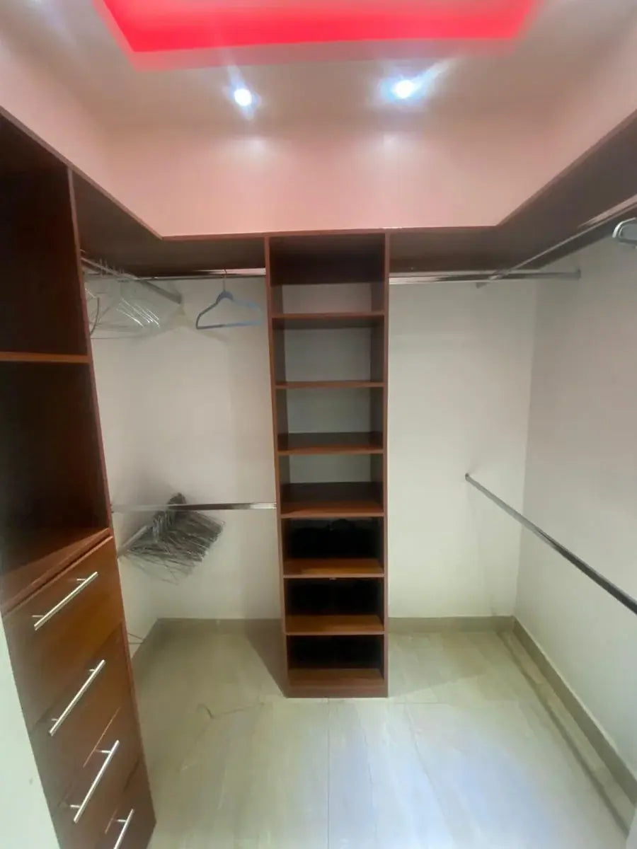 Casa en Renta en Fraccionamiento Villa California, Tlajomulco de Zúñiga