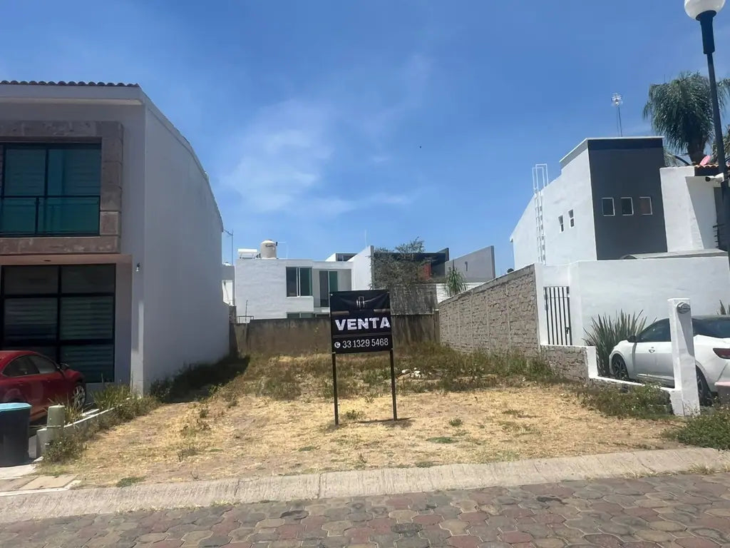 Terreno en Venta en Bosques de Santa Anita