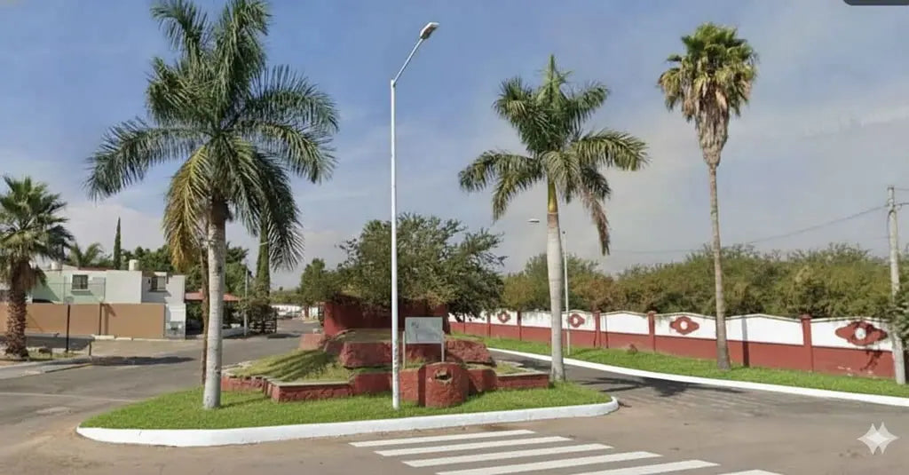 Casa en Venta en Fraccionamiento el Paraiso, Tlajomulco de Zúñiga