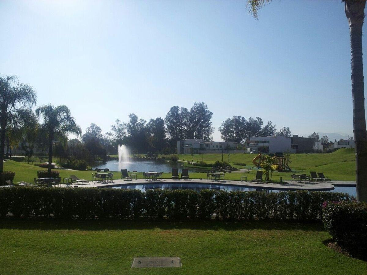Casa en Venta en El Manantial, Tlajomulco de Zuñiga | 4 Recamaras | 307m