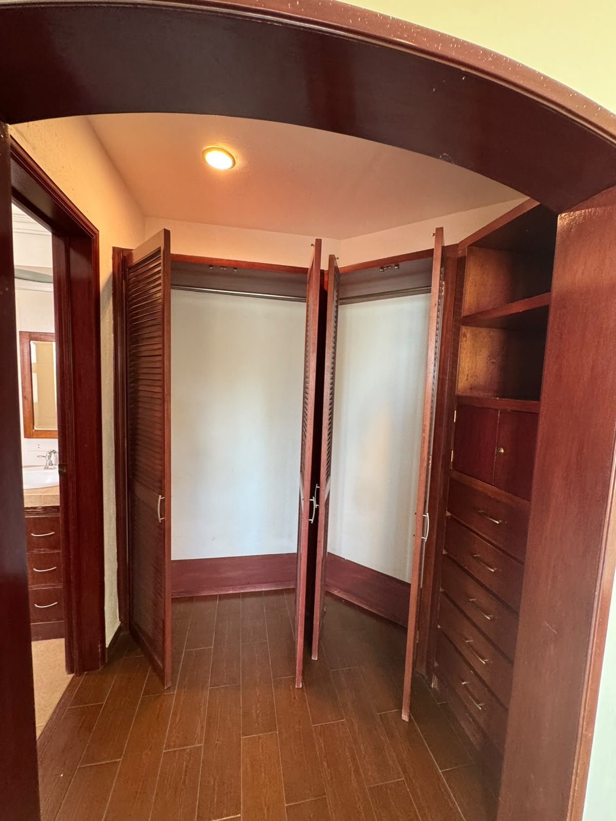 Renta Residencia en Bosques de Santa Anita