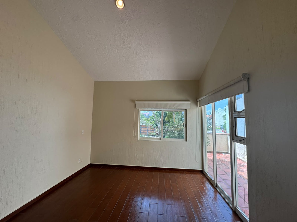 Renta Residencia en Bosques de Santa Anita