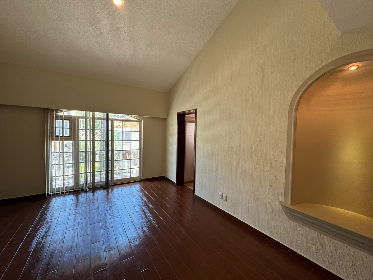 Renta Residencia en Bosques de Santa Anita