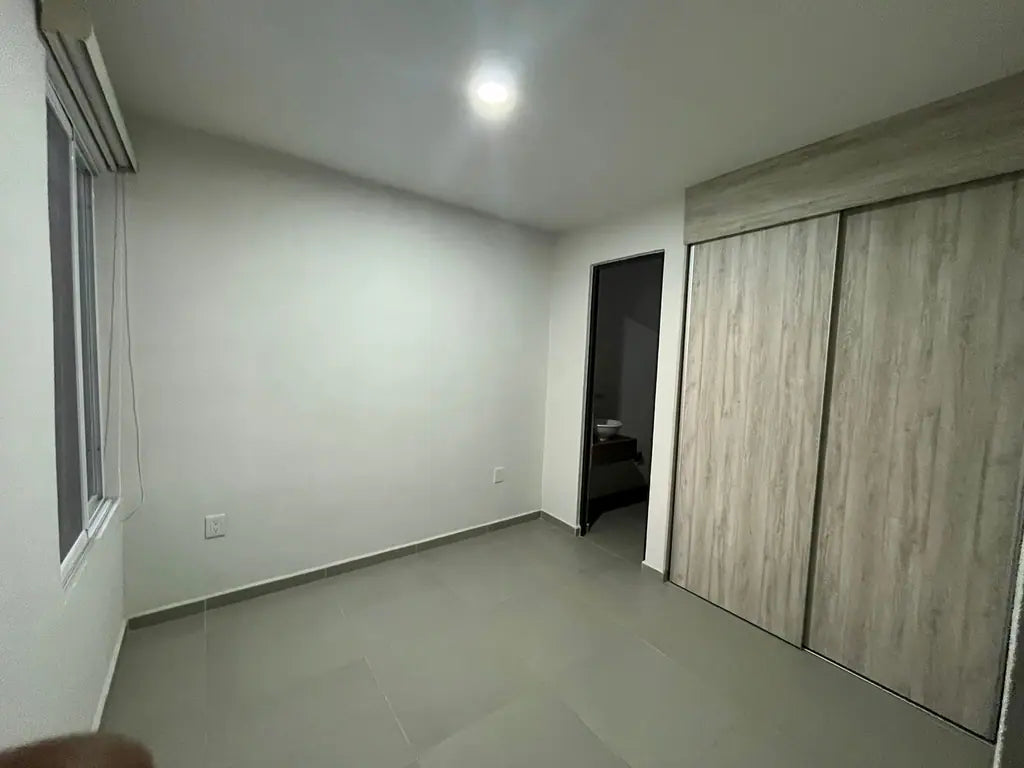 Departamento en Renta en Cortijo de San Agustín, Tlajomulco | 2 Rec | Castelar Sur